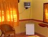 Rompeolas - Bedroom with TV and mini-bar