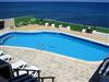Villa Isis - Swimming pool and sea view from the balcony